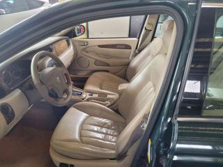 JAGUAR X-Type usata, con Autoradio