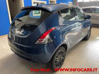 LANCIA Ypsilon usata, con Airbag
