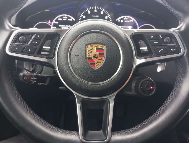 PORSCHE Cayenne usata, con Controllo trazione