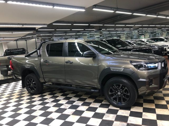 TOYOTA Hilux usata, con ESP