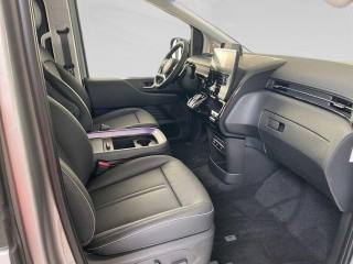 HYUNDAI Staria usata, con Controllo automatico clima