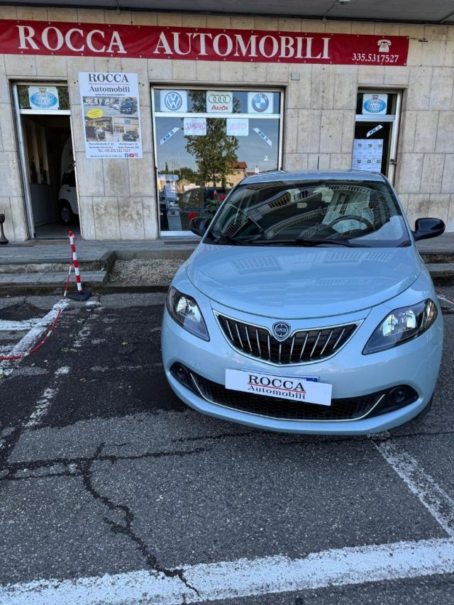 LANCIA Ypsilon usata, con Specchietti laterali elettrici