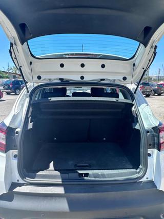 RENAULT Captur usata, con Autoradio
