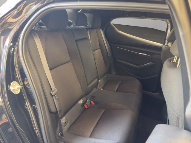 MAZDA 3 usata, con Sensori di parcheggio posteriori