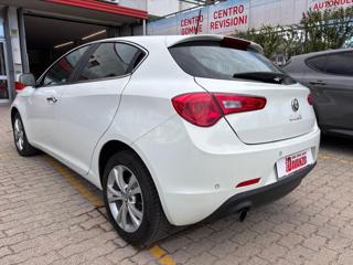 ALFA ROMEO Giulietta usata, con Airbag laterali