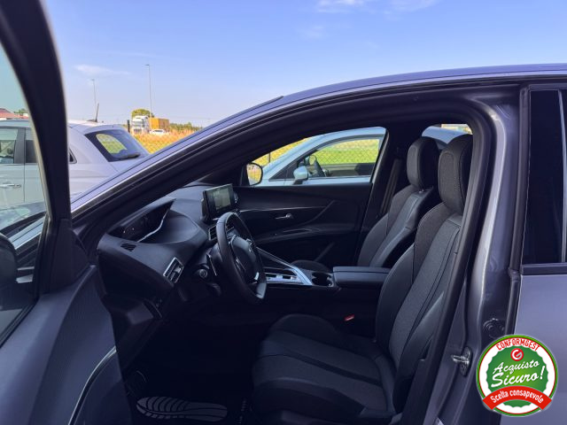 PEUGEOT 3008 usata, con Cronologia tagliandi