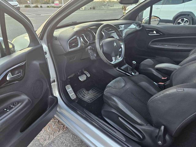 DS AUTOMOBILES DS 3 usata, con Boardcomputer