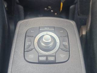 RENAULT Scenic usata, con Volante multifunzione