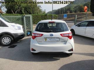 TOYOTA Yaris usata, con Volante in pelle