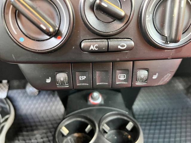 VOLKSWAGEN New Beetle usata, con ESP