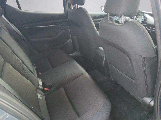 MAZDA 3 usata, con Park Distance Control