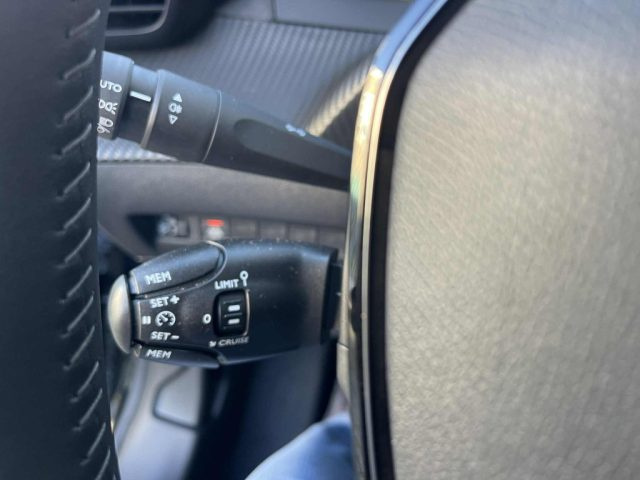 PEUGEOT 208 usata, con Climatizzatore