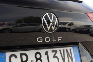VOLKSWAGEN Golf Variant usata, con Spoiler