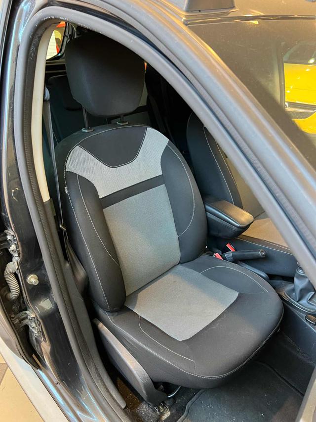 DACIA Duster usata, con Fendinebbia