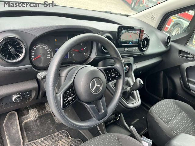 MERCEDES-BENZ Citan usata, con Controllo automatico clima
