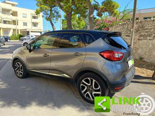 RENAULT Captur usata, con Airbag