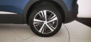 PEUGEOT 5008 usata, con Volante in pelle