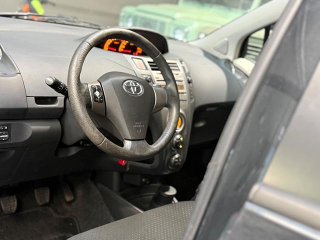 TOYOTA Yaris usata, con Climatizzatore
