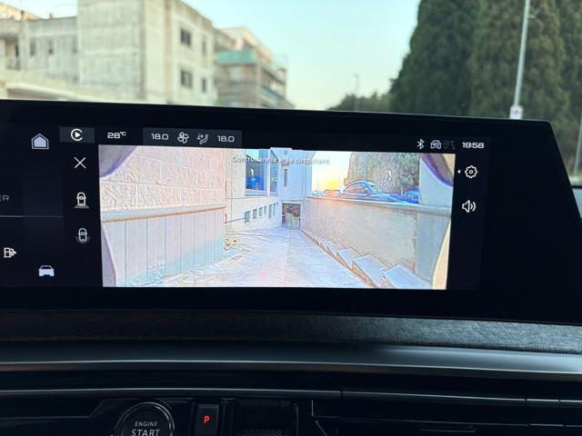 PEUGEOT 3008 usata, con Fari LED