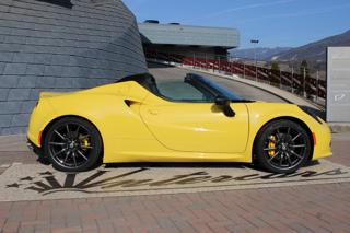 ALFA ROMEO 4C usata, con Autoradio