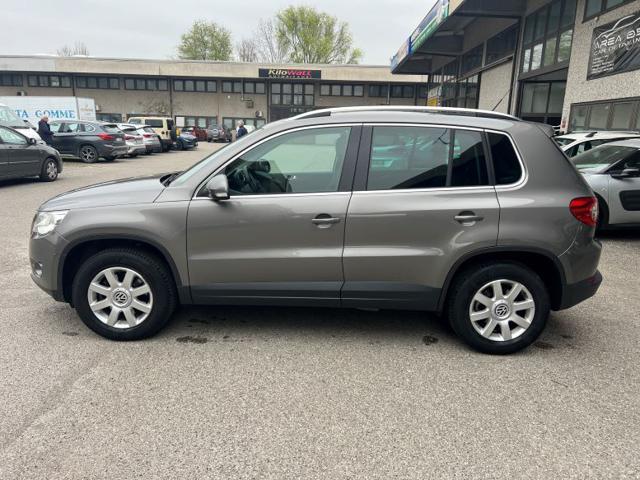 VOLKSWAGEN Tiguan usata, con Airbag laterali