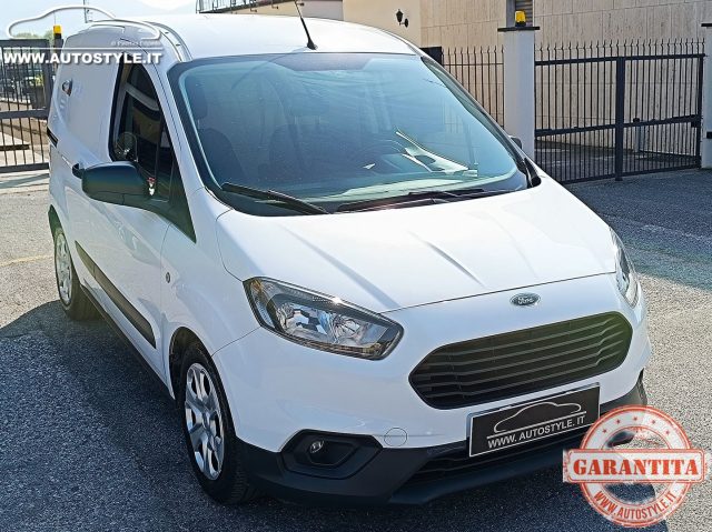 FORD Transit Courier usata, con Bluetooth