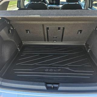 VOLKSWAGEN Golf usata, con Boardcomputer
