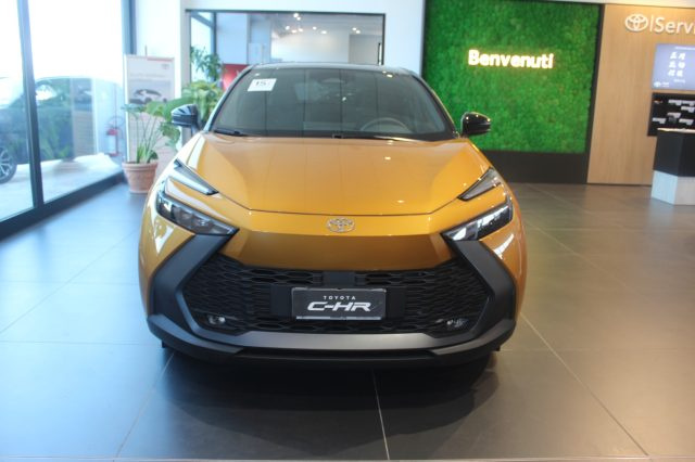TOYOTA C-HR usata, con Airbag laterali