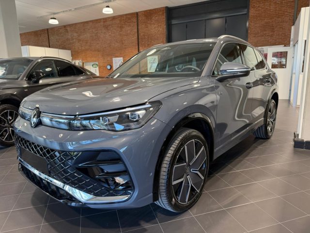 VOLKSWAGEN Tiguan usata, con Airbag