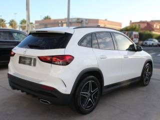 MERCEDES-BENZ GLA 200 usata, con Alzacristalli elettrici