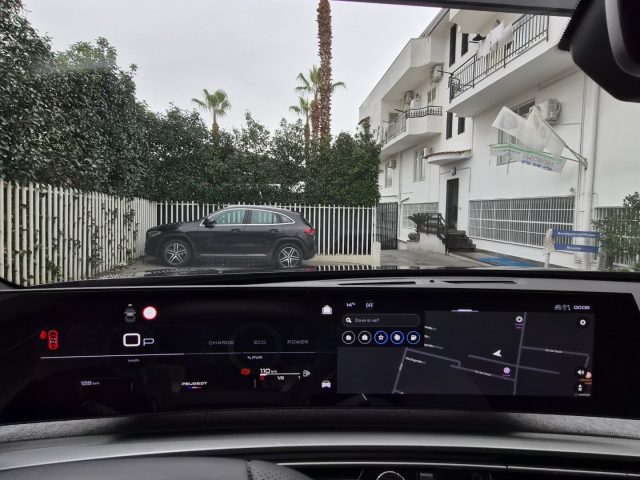 PEUGEOT 3008 usata, con Vivavoce