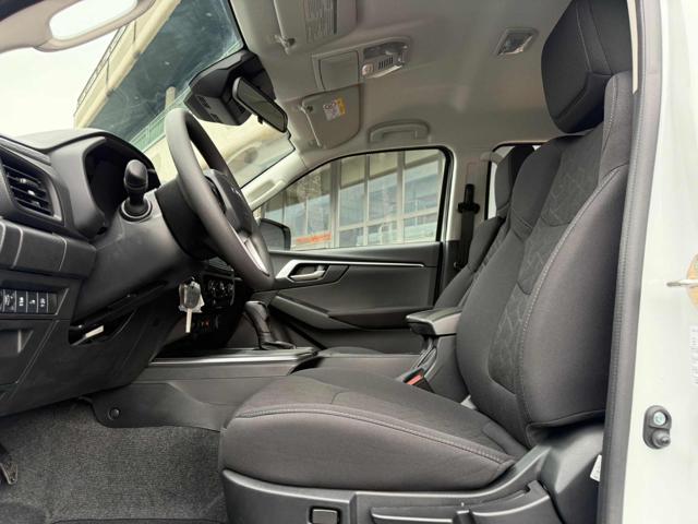 ISUZU D-Max usata, con Bluetooth