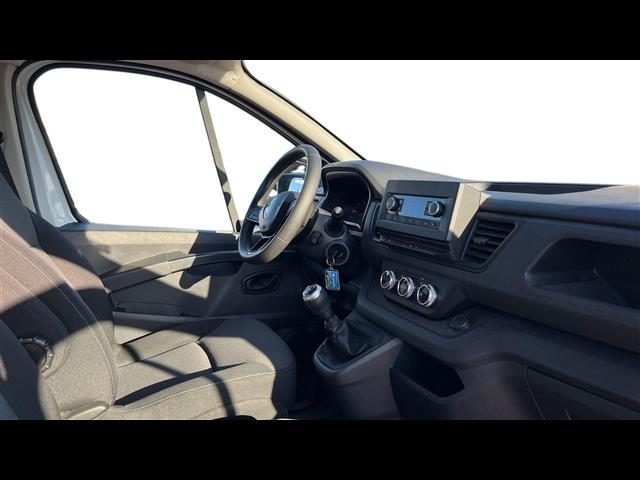RENAULT Trafic usata, con Climatizzatore