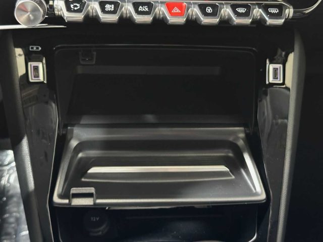 PEUGEOT 208 usata, con Frenata d