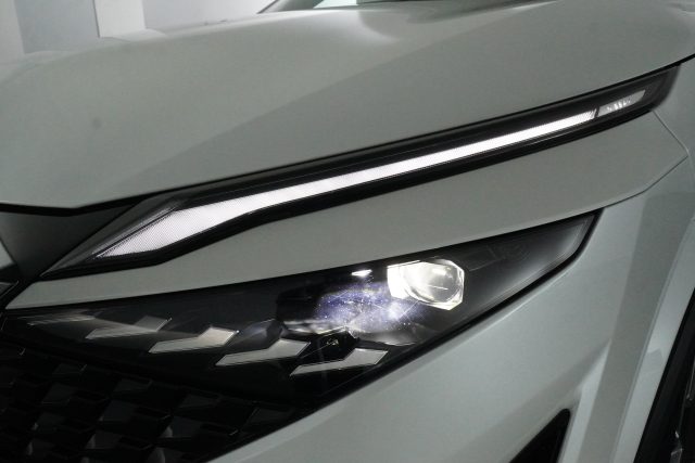 NISSAN Qashqai usata 8