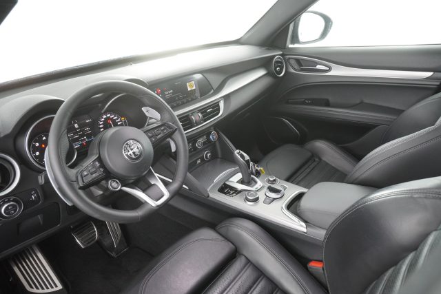 ALFA ROMEO Stelvio usata 1