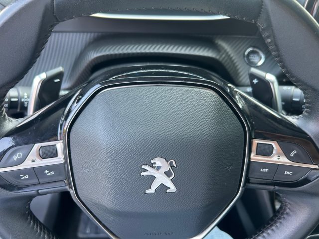 PEUGEOT 2008 usata, con Fari Xenon