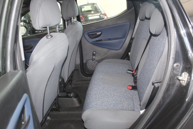 LANCIA Ypsilon usata, con Controllo automatico clima