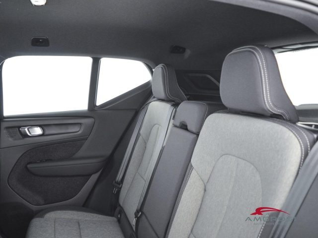 VOLVO XC40 usata 8