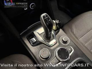 ALFA ROMEO Stelvio usata, con Volante in pelle