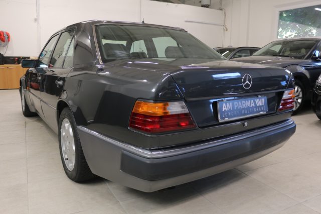 MERCEDES-BENZ 500 usata, con Alzacristalli elettrici
