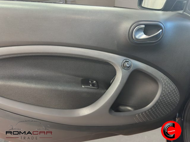 SMART ForTwo usata, con Servosterzo