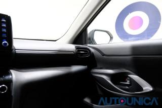 TOYOTA Yaris Cross usata, con Isofix