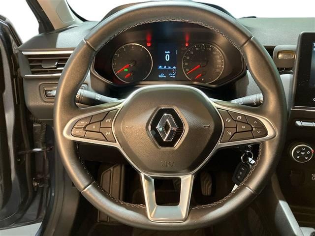 RENAULT Clio usata 15