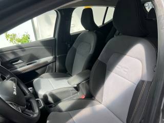 DACIA Sandero usata, con Autoradio digitale