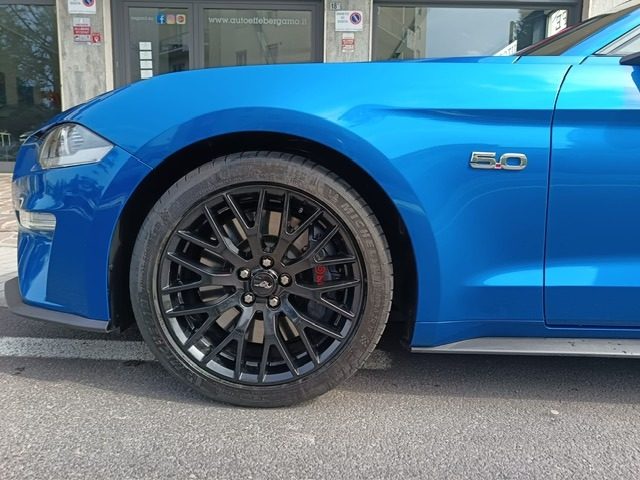 FORD Mustang usata, con Autoradio