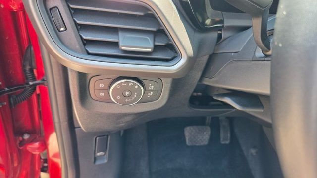 FORD Tourneo Courier usata, con Cronologia tagliandi