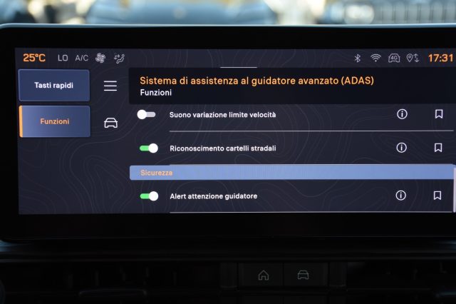 JEEP Avenger usata, con Controllo elettronico della corsia