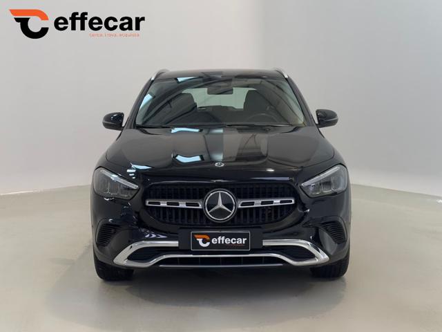 MERCEDES-BENZ GLA 200 usata, con Airbag