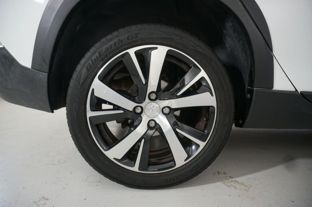 PEUGEOT 2008 usata, con Boardcomputer